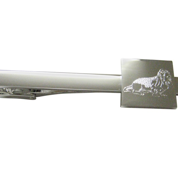 Kiola Designs Other - Silver Toned Etched Bloodhound Dog Square Tie Clip